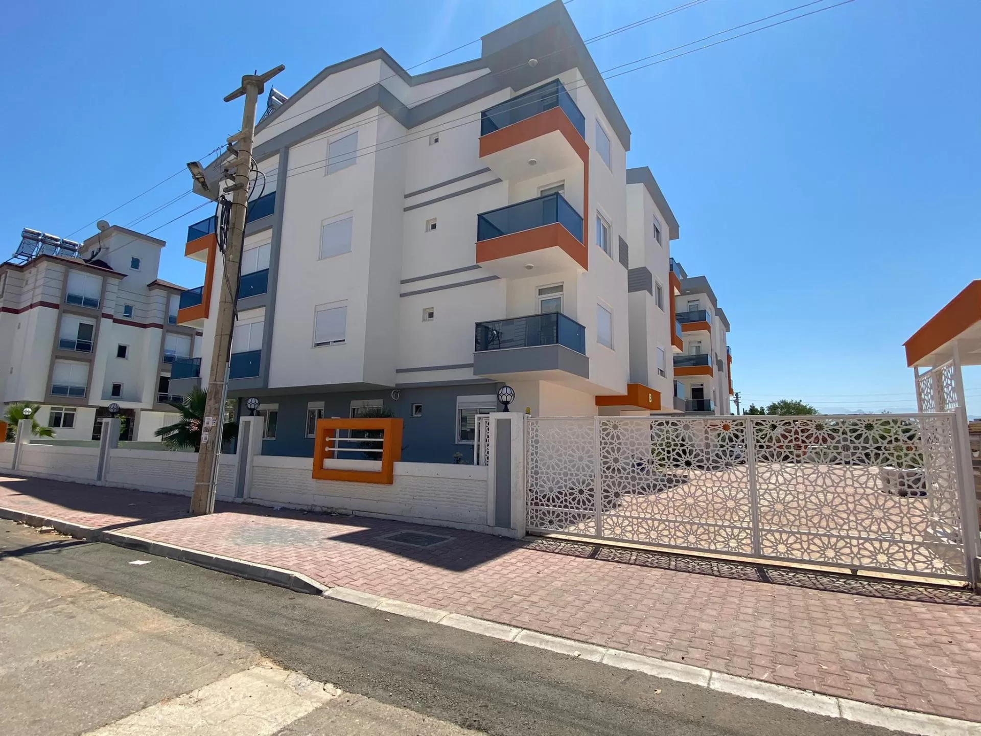 شقق للبيع في كيبيز 