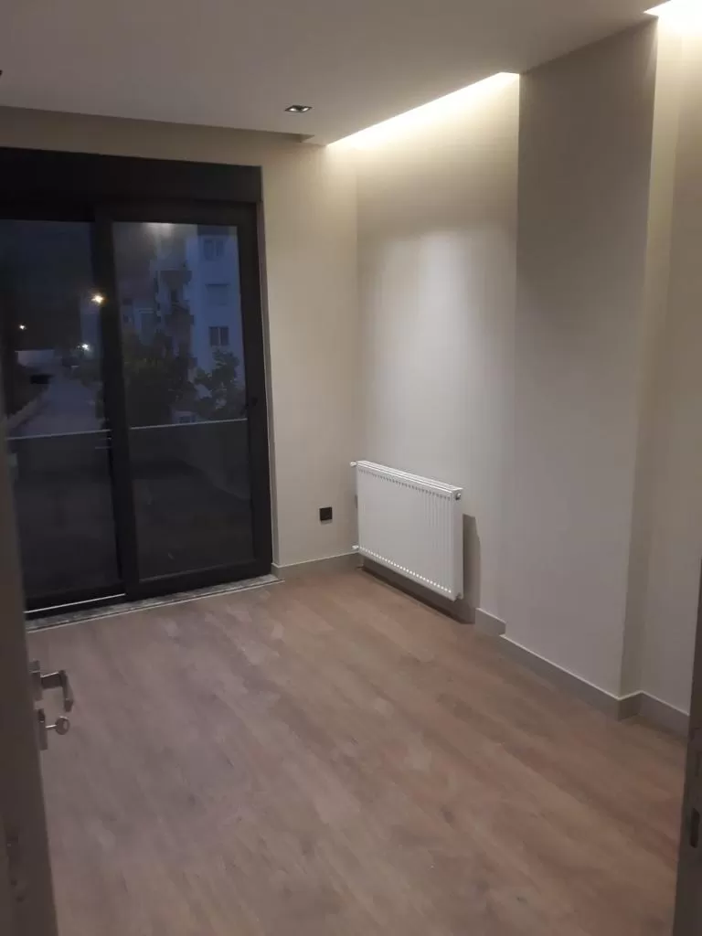 شقق للبيع بمساحات واسعة